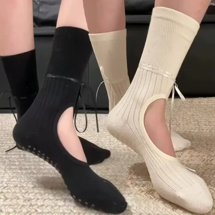 1 paire de chaussettes de yoga montantes à cordon de serrage et dos ouvert