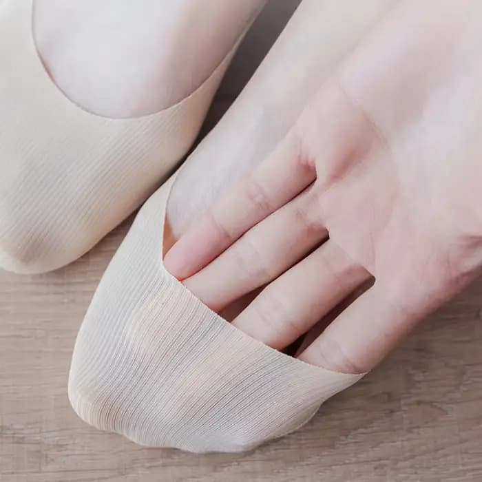 Chaussettes invisibles coordonnantes pour femmes