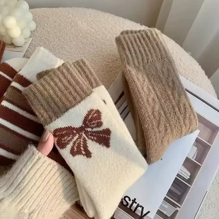 4 paires de chaussettes en cachemire pour femmes