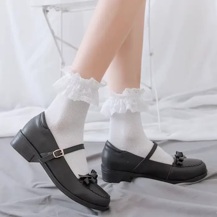 Chaussettes à volants en maille fine et dentelle pour femmes