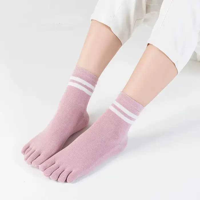 Chaussettes courtes en coton pour femmes et filles, mignonnes, rayées, chat amour, mode, absorbant la sueur, antibactériennes, respirantes, chaudes, à cinq doigts