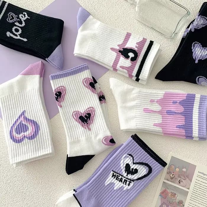 Chaussettes en coton à imprimé cœur violet pour femmes