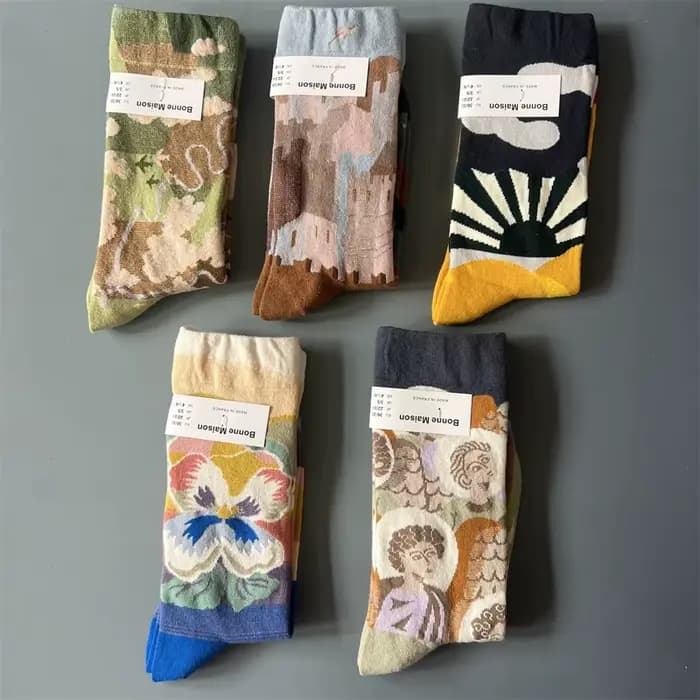 Nouvelles chaussettes mi-mollet françaises - Chaussettes pour hommes et femmes style peinture à l'huile avec un charme unique et artistique.