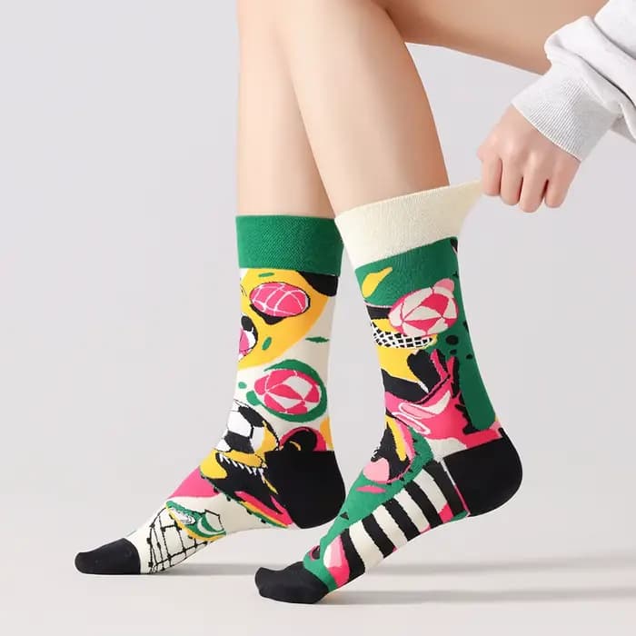 1 paire de chaussettes mi-mollet unisexes à motif asymétrique Graffiti sur le thème des ballons amusants