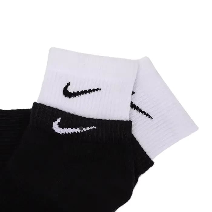 Chaussettes Nike pour hommes et femmes