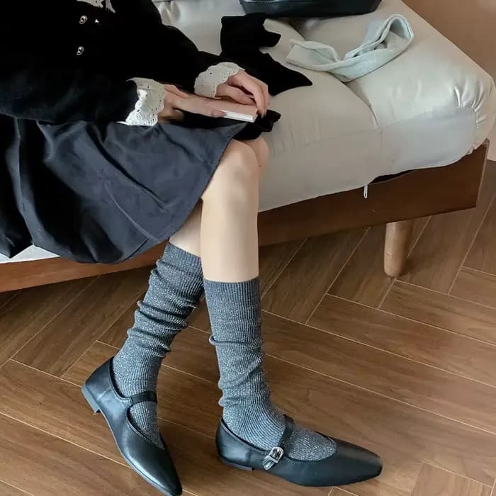 Femmes bas nouvelle mode décontracté Thi genou chaussettes hautes femme coton couleur unie longue confortable cuisse