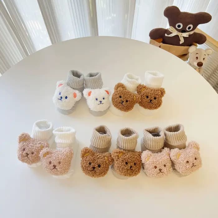 Chaussettes mi-tube ours en peluche de dessin animé