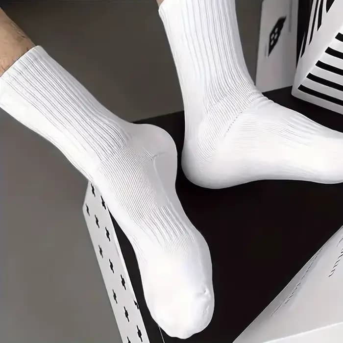 10/20 paires de chaussettes de sport à col rond de couleur unie neutre