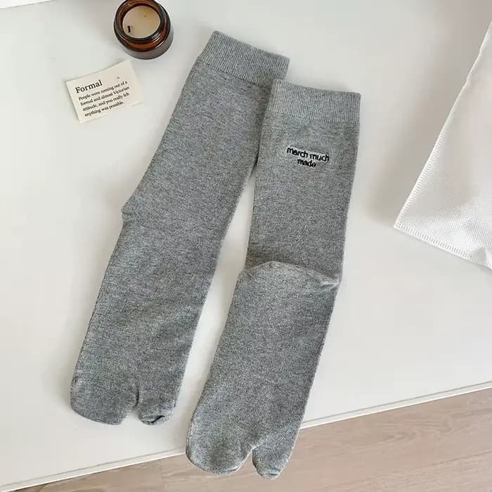 Chaussettes à bout fendu pour femmes, tongs à 2 orteils, sabots, chaussettes fines, pantoufles de sport à la mode pour femmes