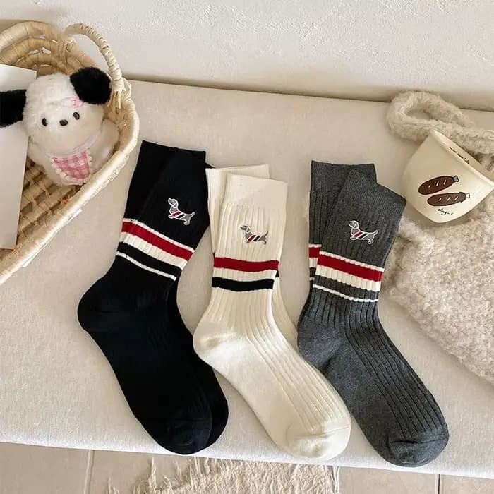 Chaussettes à rayures brodées de dessin animé