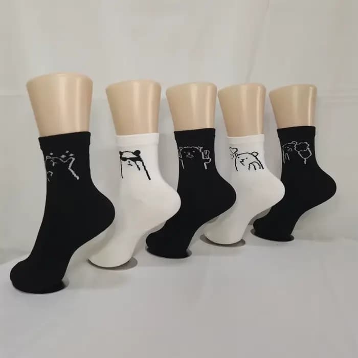 Mode coréenne femmes chaussettes drôle blanc et noir dessin animé ours