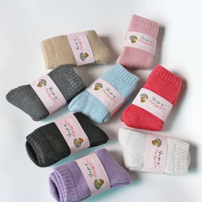 Chaussettes en laine épaisse et chaude pour femmes