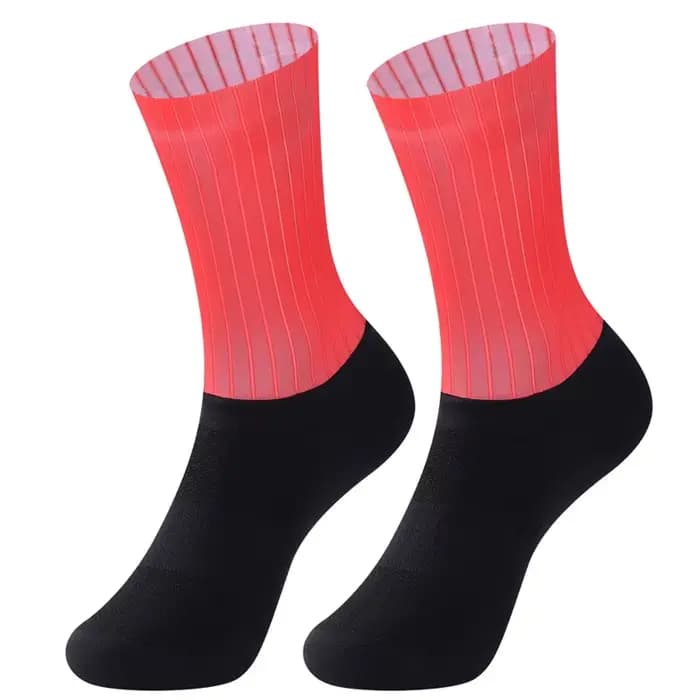 Chaussettes aérodynamiques de l'équipe de vélo