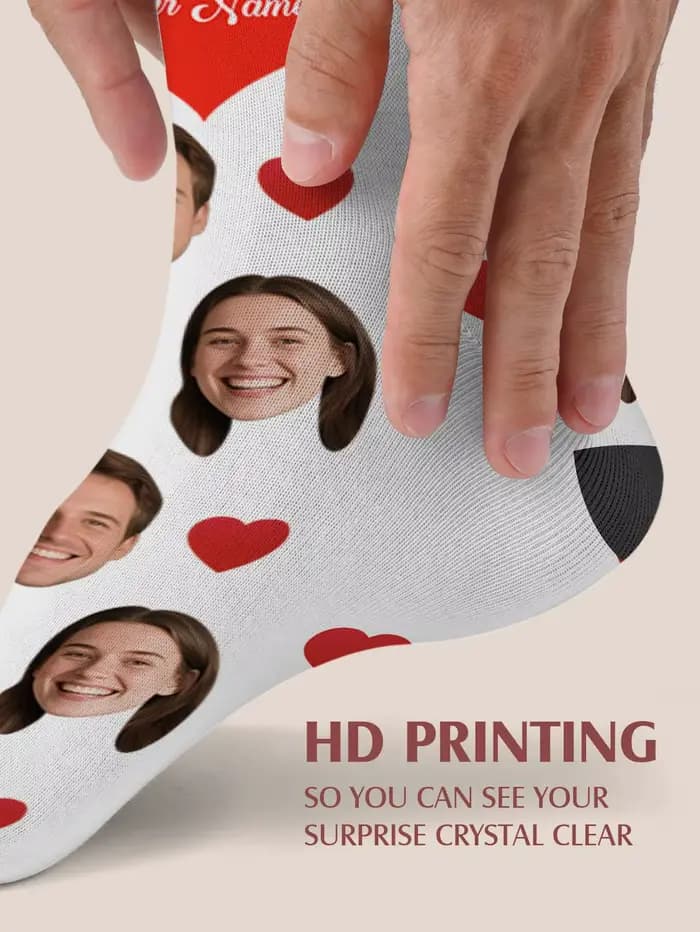 Chaussettes personnalisées avec photo personnalisée, chaussettes amusantes personnalisables avec votre photo, deux tailles disponibles, cadeau unique pour couple