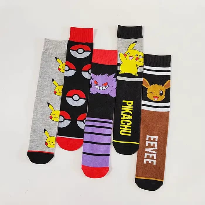 Chaussettes de sport Pokemon Pikachu Gengar Eevee, chaussettes de sport périphériques de dessin animé, fournitures de fête Cosplay, cadeaux Surprise de noël