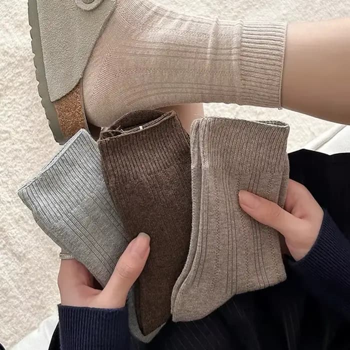 Nouveau confortable côtelé chaussettes femmes couleur unie coton équipage