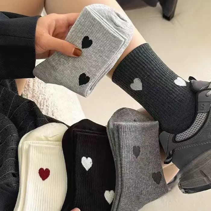 Chaussettes à motif en forme de cœur pour femmes