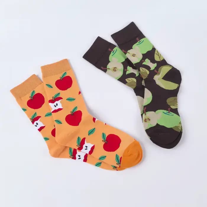 1 paire de chaussettes mi-mollet pour femmes