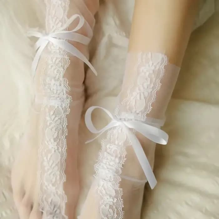Chaussettes en dentelle de cils en maille transparente pour femmes, chaussettes de gaze de princesse ultra-fines pour dames, nœud Sox, chaussettes sexy pour femmes, 3 couleurs