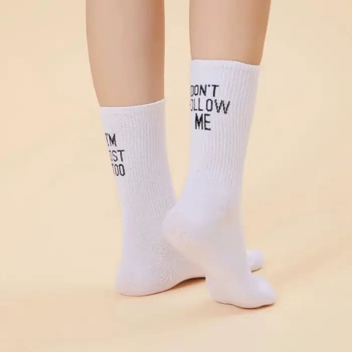 Femmes hommes chaussettes drôles Harajuku Humor mot imprimé
