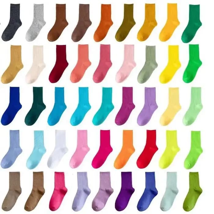 2025 nouvelles femmes hommes coton chaussettes rouge vert bas de noël Sport Absorption de la sueur été automne couleur unie heureux chaussette bonneterie