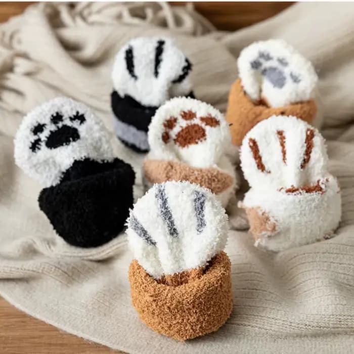 Kawaii dessin animé chaussettes blanches pour femmes mignon 3d chien chat patte motif femme polaire chaud drôle