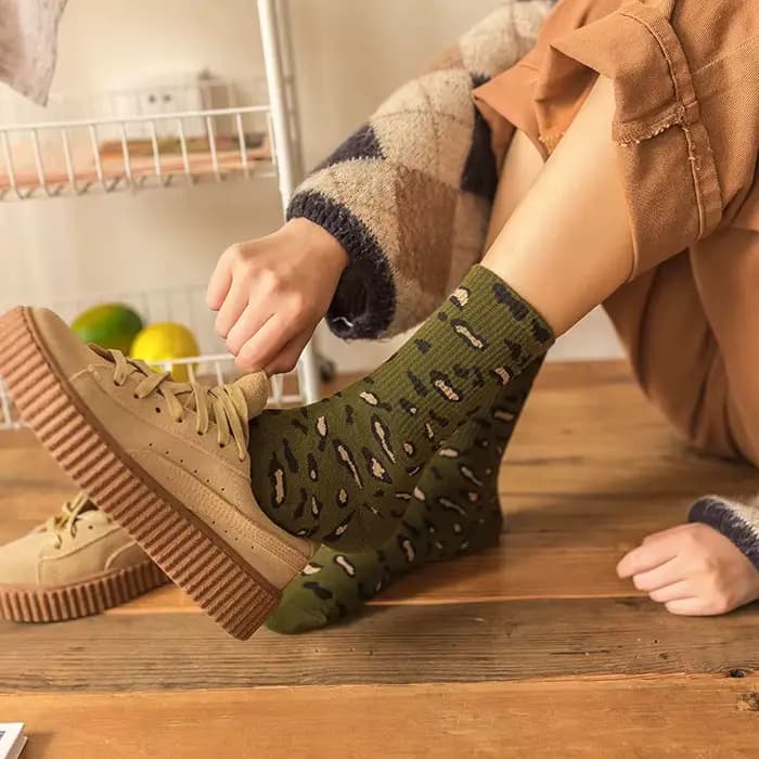 Mode décontracté Vintage léopard femmes chaussettes personnalité Harajuku hip-hop sauvage classique bas course Sport Skateboard