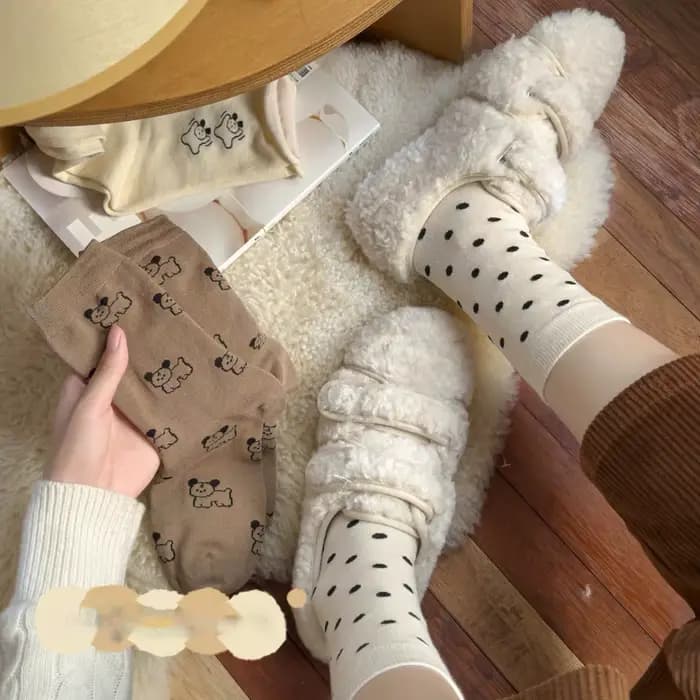 Chaussettes pour femmes coréen mignon dessin animé chien Kawaii décontracté polyvalent mi Tube
