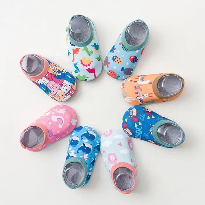 Chaussettes d'eau coordonnantes pour bébés, dessin animé, pieds nus, piscine, plage, surf, sol, pantoufles, maison