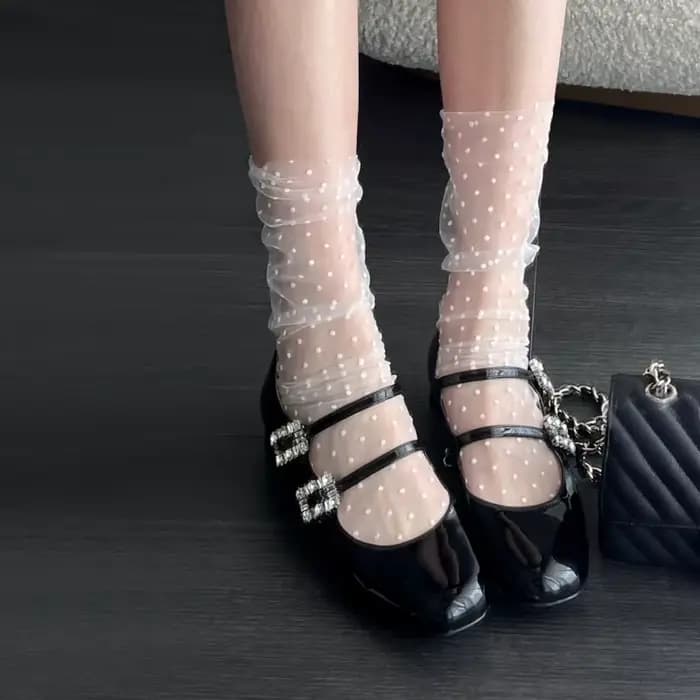 Chaussettes transparentes en dentelle à pois pour femmes, chaussettes fines en Nylon et soie, empilées, Style français, élégantes, blanches, JK Lolita