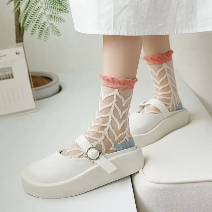 Chaussettes d'été en dentelle transparente pour femmes