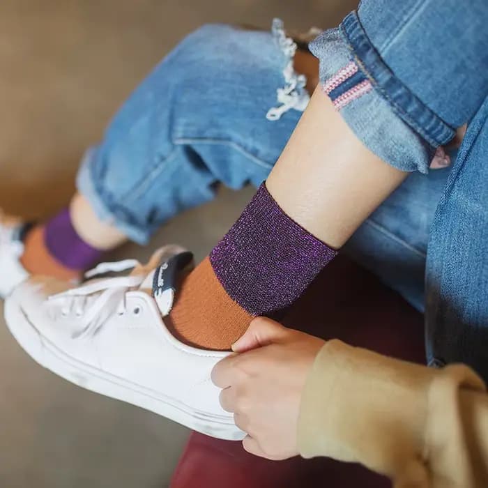 Chaussettes pour femmes printemps et automne coton coréen or et argent soie brillante série