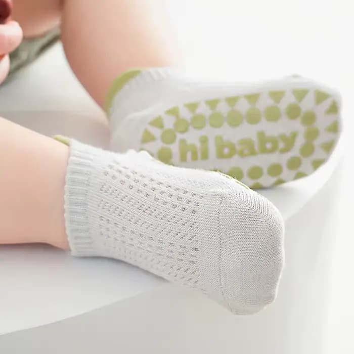 6 paires de chaussettes de sol antidérapantes en coton pour bébés garçons et filles