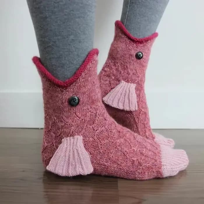 2023 nouvelles chaussettes crocodile tricotées automne hiver femmes mignon dessin animé sol