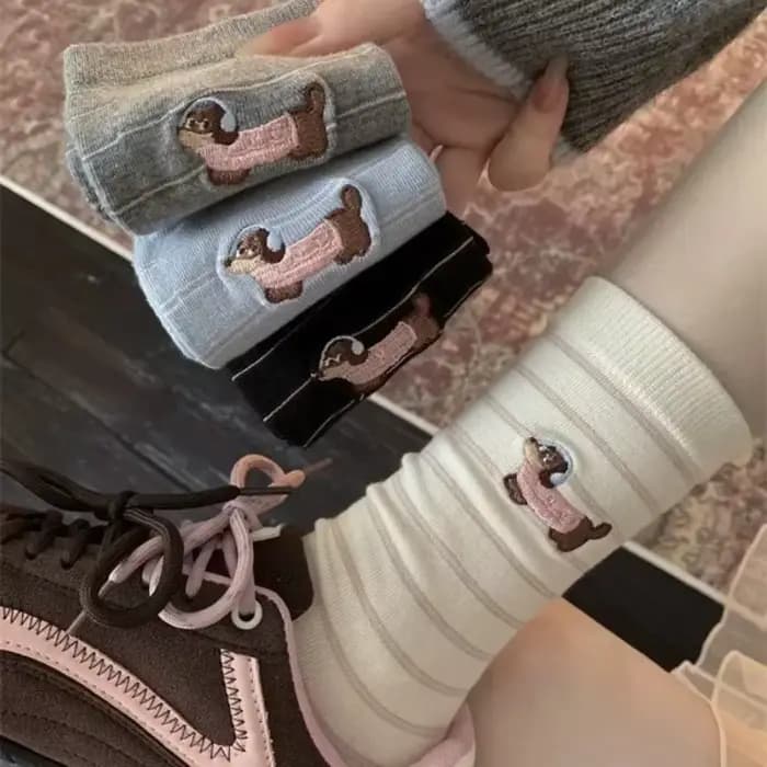 Nouveau mignon broderie dessin animé animaux chaussettes drôle