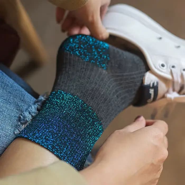 Chaussettes pour femmes printemps et automne coton coréen or et argent soie brillante série