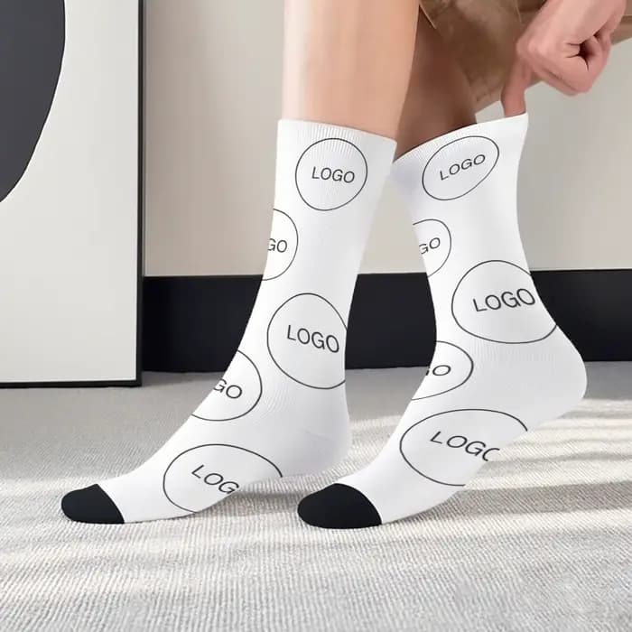 Chaussettes douces personnalisées avec logo et motif imprimé