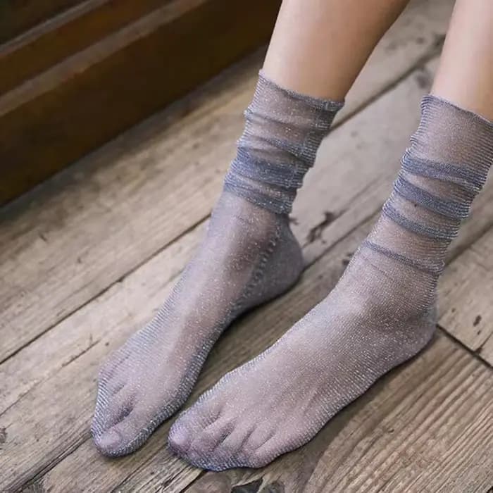 Chaussettes fines à paillettes dorées et argentées