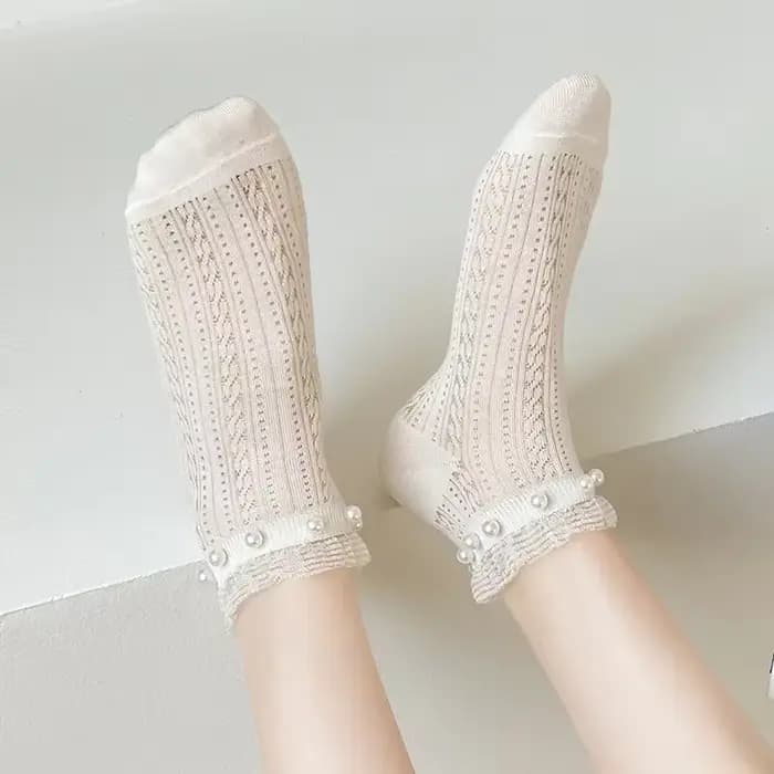 Chaussettes à volants en dentelle pour femmes, maille ajourée, fines, respirantes, Tube bas, couleur unie, en coton, douces filles, chaussettes courtes Kawaii avec perles