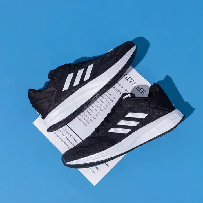 Adidas Duramo 10 chaussures de course pour hommes