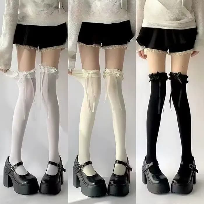 Chaussettes longues blanches fines et transparentes en dentelle à volants pour femmes