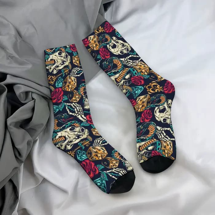 Chaussettes rétro à motif de crâne et de rose