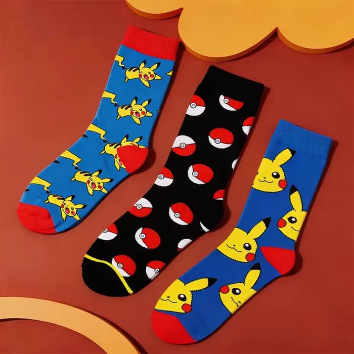 Chaussettes classiques de dessin animé Pokemon Pikachu
