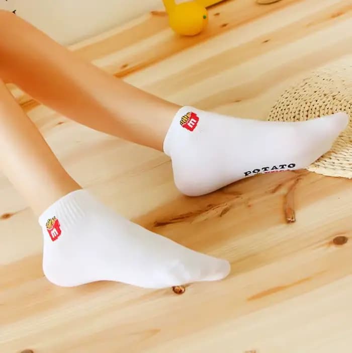 Été drôle dessin animé nourriture chaussettes frites unisexe blanc kawaii cheville
