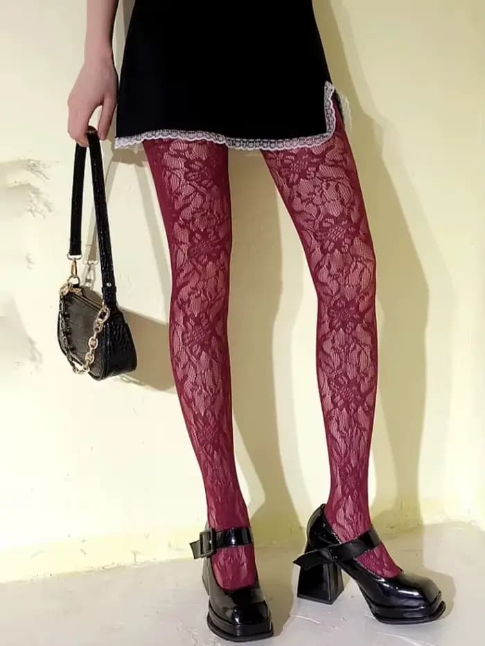 Chaussettes blanches femmes Sexy bas résille Femme été mince fleur maille collants élastique minceur taille haute évider