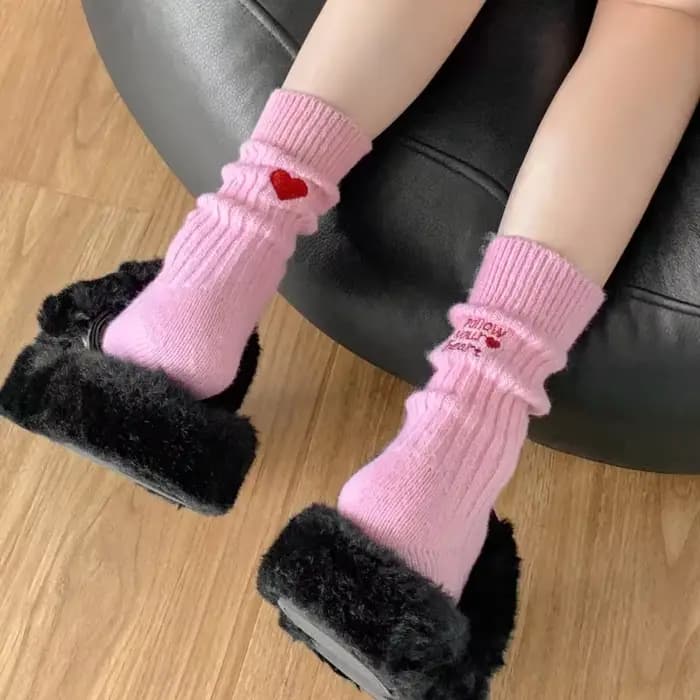 Cachemire Tube moyen Harajuku Kawaii chaussettes automne hiver nouvelle couleur Pure femmes