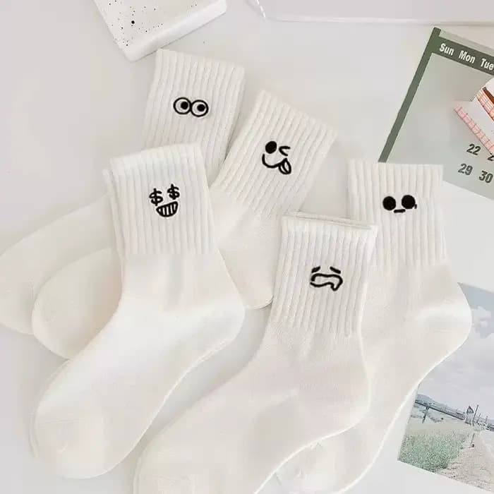 Ensemble de chaussettes courtes drôles de dessin animé pour femmes