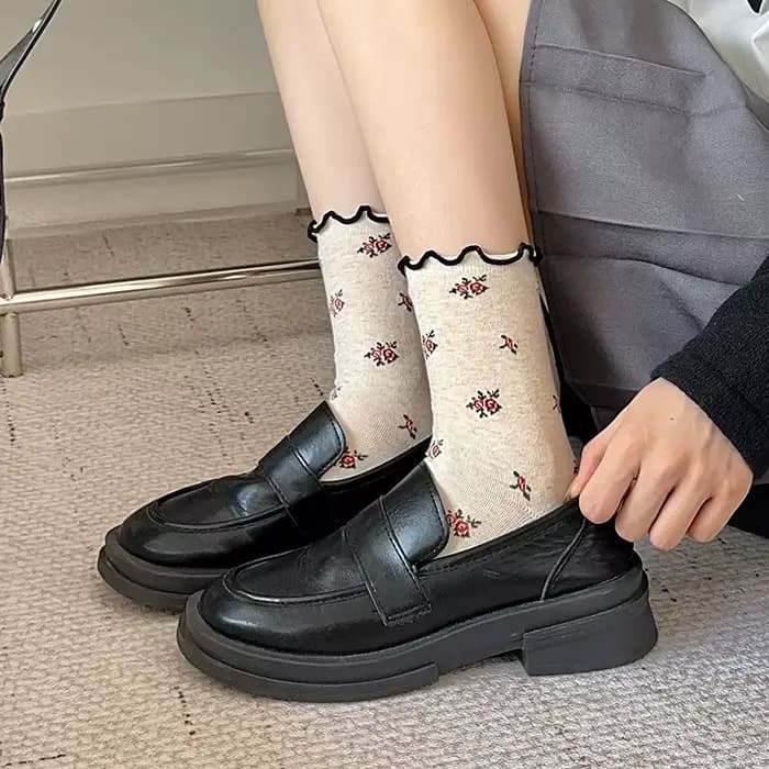 Femmes chaussettes rétro Style coréen automne nouvelle mode filles froufrous à volants