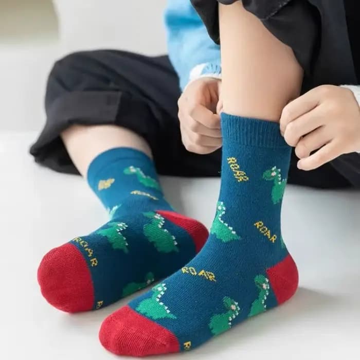 5 paires automne hiver nouveau Style chaussettes pour enfants mi-haut longue dinosaure dessin animé conception garçons