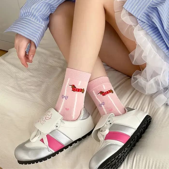 1/3/5 paires dessin animé teckel femmes mi-mollet chaussettes printemps été coton Kawaii mignon équipage chaussettes à la mode nouveauté chaussettes